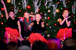 Santana Row Tree Lighting