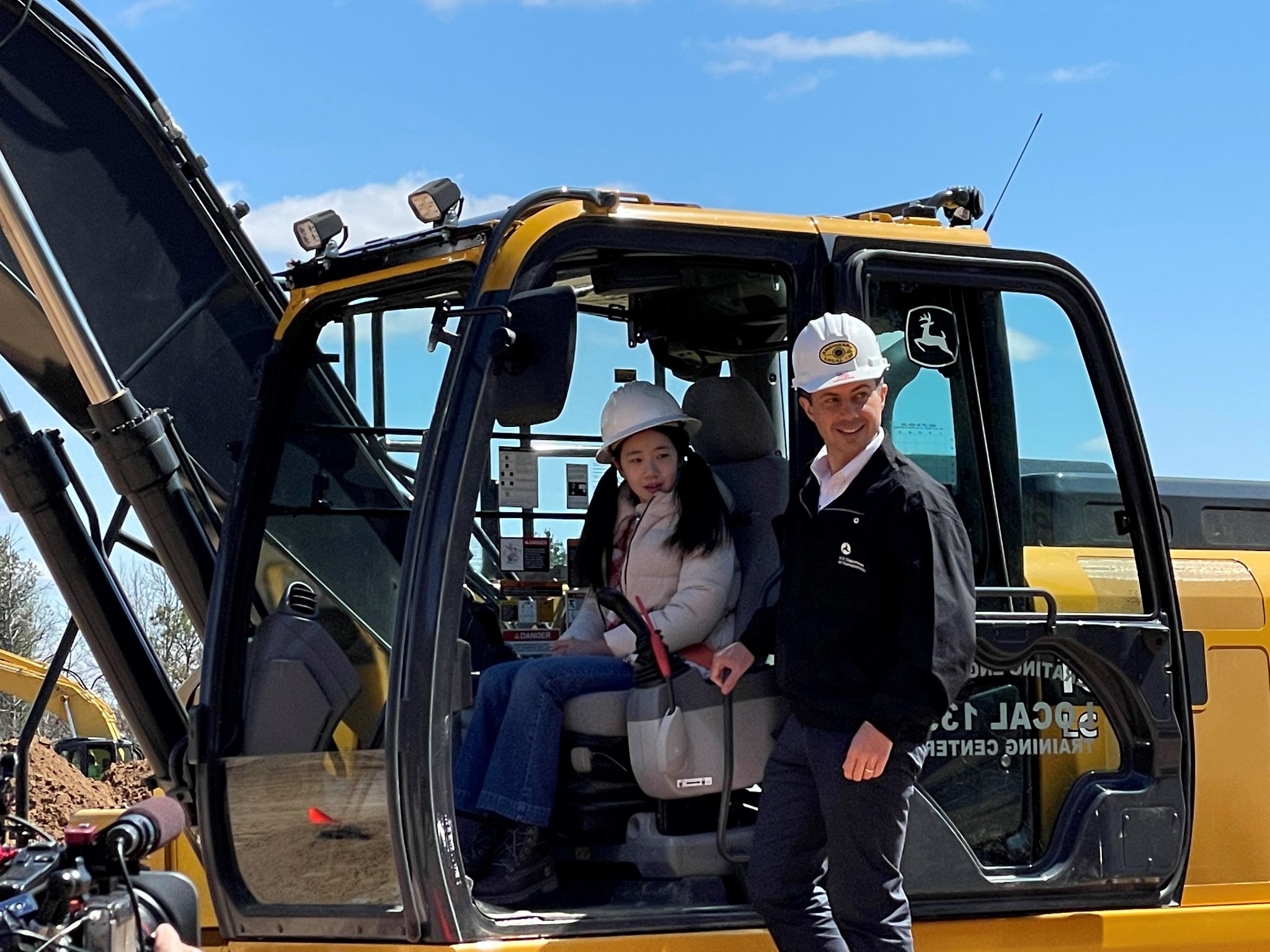 Seventh Grader Rory Hu Interviews Buttigieg