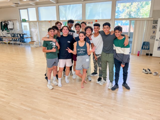 Hazal Gurcan '17 Drops In for US Dance Class