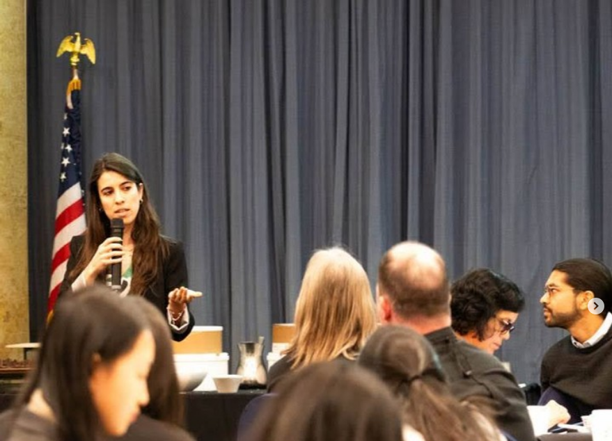 Alums Speak to Eighth Graders in D.C.