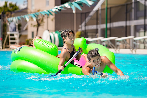 Upper School Spirit Week Regatta